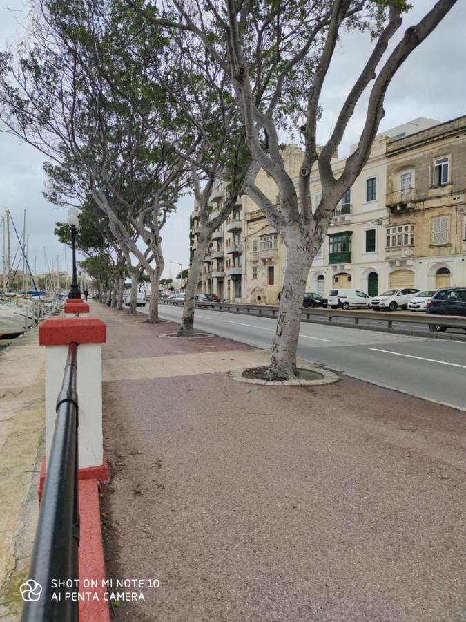 B&B Marina Ta Xbiex Exterior foto